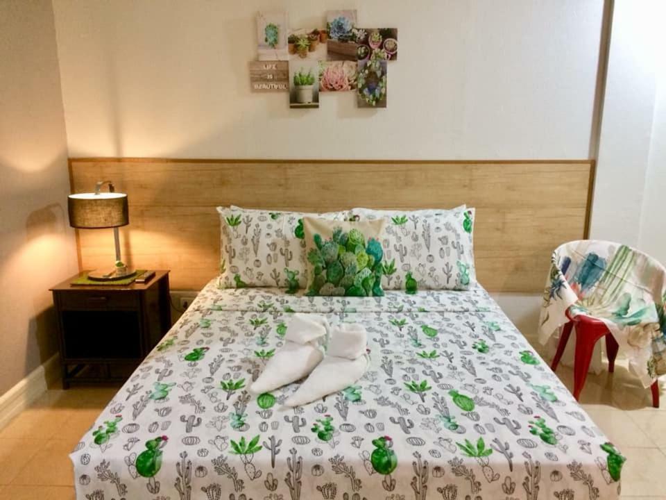 טאגבילראן סיטי Vl Garden Suites מראה חיצוני תמונה